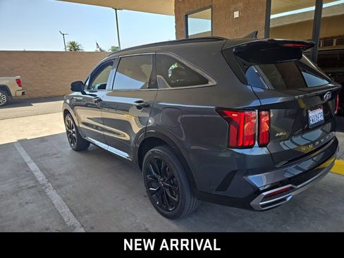 Used 2021 Kia Sorento SX AWD/4WD image 6