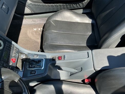 Used 1999 Mercedes-Benz SLK 230 image 28