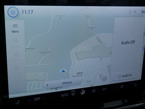 Used 2023 Ford Transit 350 XLT image 3