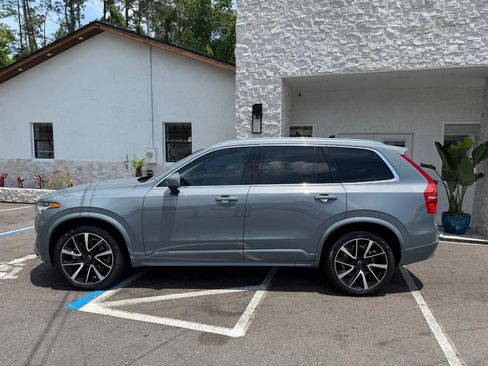 Used 2022 Volvo XC90 T6 Momentum w/ Protection Package Premier AWD/4WD image 2