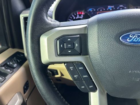 Used 2020 Ford F250 Lariat w/ Lariat Ultimate Package image 20
