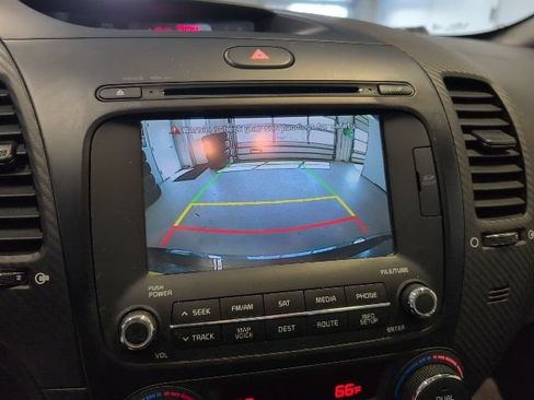 Used 2014 Kia Forte EX w/ Premium Package FWD image 22