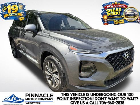 Used 2019 Hyundai Santa Fe FWD image 1
