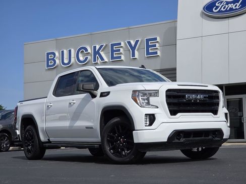 Used 2022 GMC Sierra 1500 Elevation w/ LPO, Elevation Black Package AWD/4WD image 2