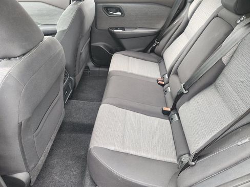 Used 2022 Nissan Rogue SV FWD image 20