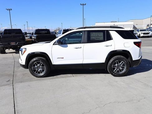 New 2026 GMC Terrain AT4 AWD/4WD image 3