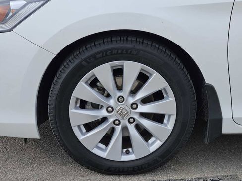 Used 2015 Honda Accord EX-L image 9