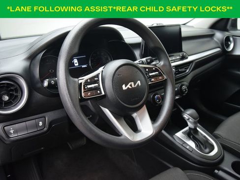 Used 2024 Kia Forte LXS FWD image 13