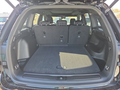 New 2025 Jeep Grand Cherokee Limited image 7