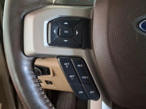 Used 2018 Ford F150 Lariat AWD/4WD image 28