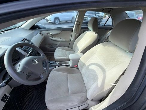 Used 2009 Toyota Corolla FWD image 6