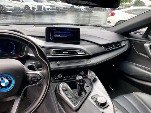 Used 2017 BMW i8 AWD/4WD image 8