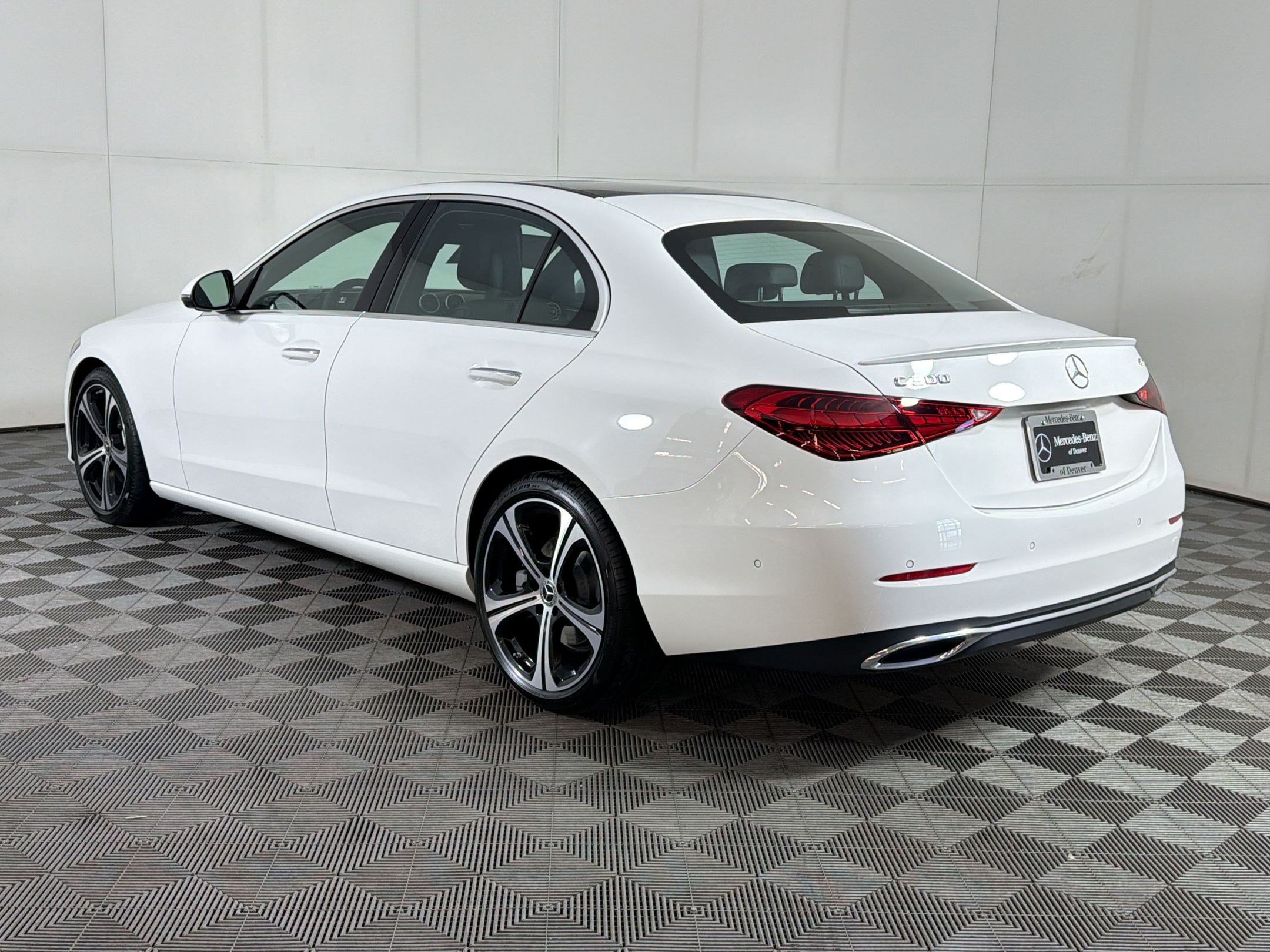 Used 2026 Mercedes-Benz C 300 4MATIC Sedan image 3