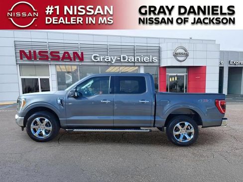 Used 2021 Ford F150 XLT w/ Equipment Group 302A High AWD/4WD image 4