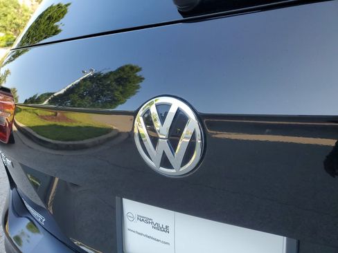 Used 2020 Volkswagen Tiguan SE FWD image 6