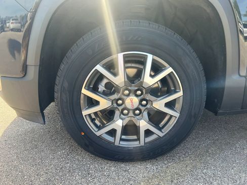 Used 2022 GMC Acadia SLE AWD/4WD image 16