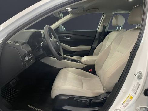 Certified 2023 Honda Accord LX image 9