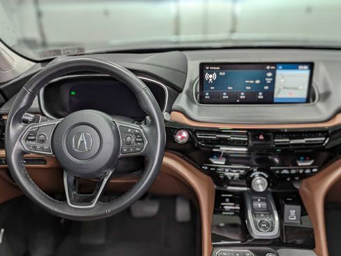 Certified 2023 Acura MDX SH-AWD w/ Technology Package image 5