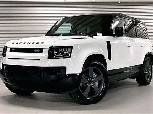 New 2026 Land Rover Defender 110 X-Dynamic SE AWD/4WD image 1