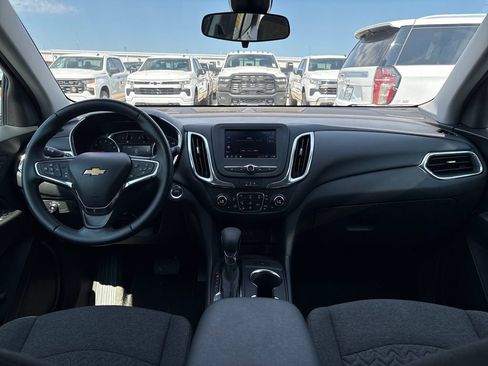 Used 2024 Chevrolet Equinox LT FWD image 20