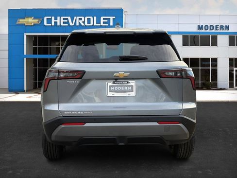 New 2026 Chevrolet Equinox LT image 4
