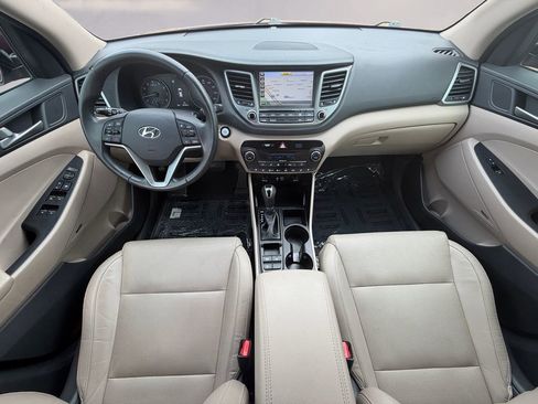 Used 2017 Hyundai Tucson Limited w/ Limited Ultimate Package 03 image 12