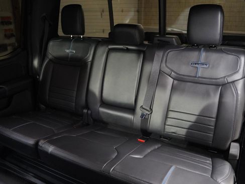 Used 2025 Ford F250 Platinum image 35