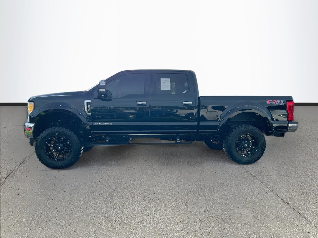 Used 2017 Ford F250 Lariat w/ Lariat Ultimate Package AWD/4WD image 4