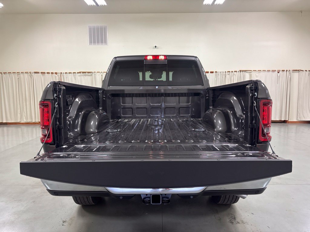New 2027 RAM 2500 Tradesman AWD/4WD image 9