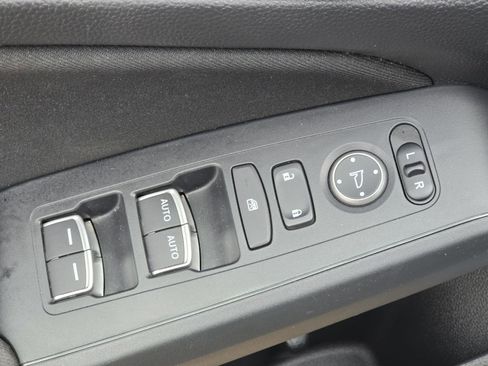 Used 2023 Honda Civic Sport image 21