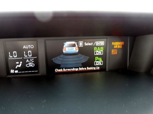 Used 2018 Subaru Forester 2.5i Touring image 21