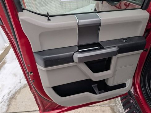 Used 2018 Ford F150 XLT w/ Equipment Group 302A Luxury image 23