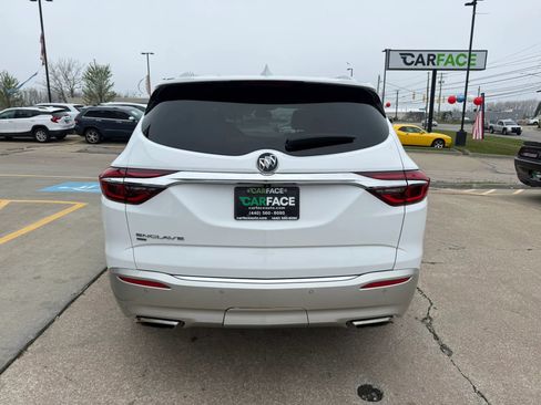Used 2021 Buick Enclave Essence w/ Sound and Sites Package AWD/4WD image 10