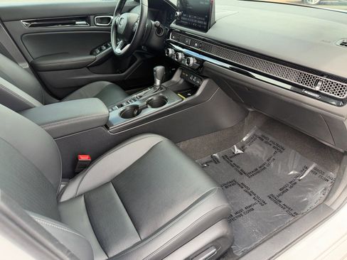 Used 2024 Honda Civic Sport Touring image 16