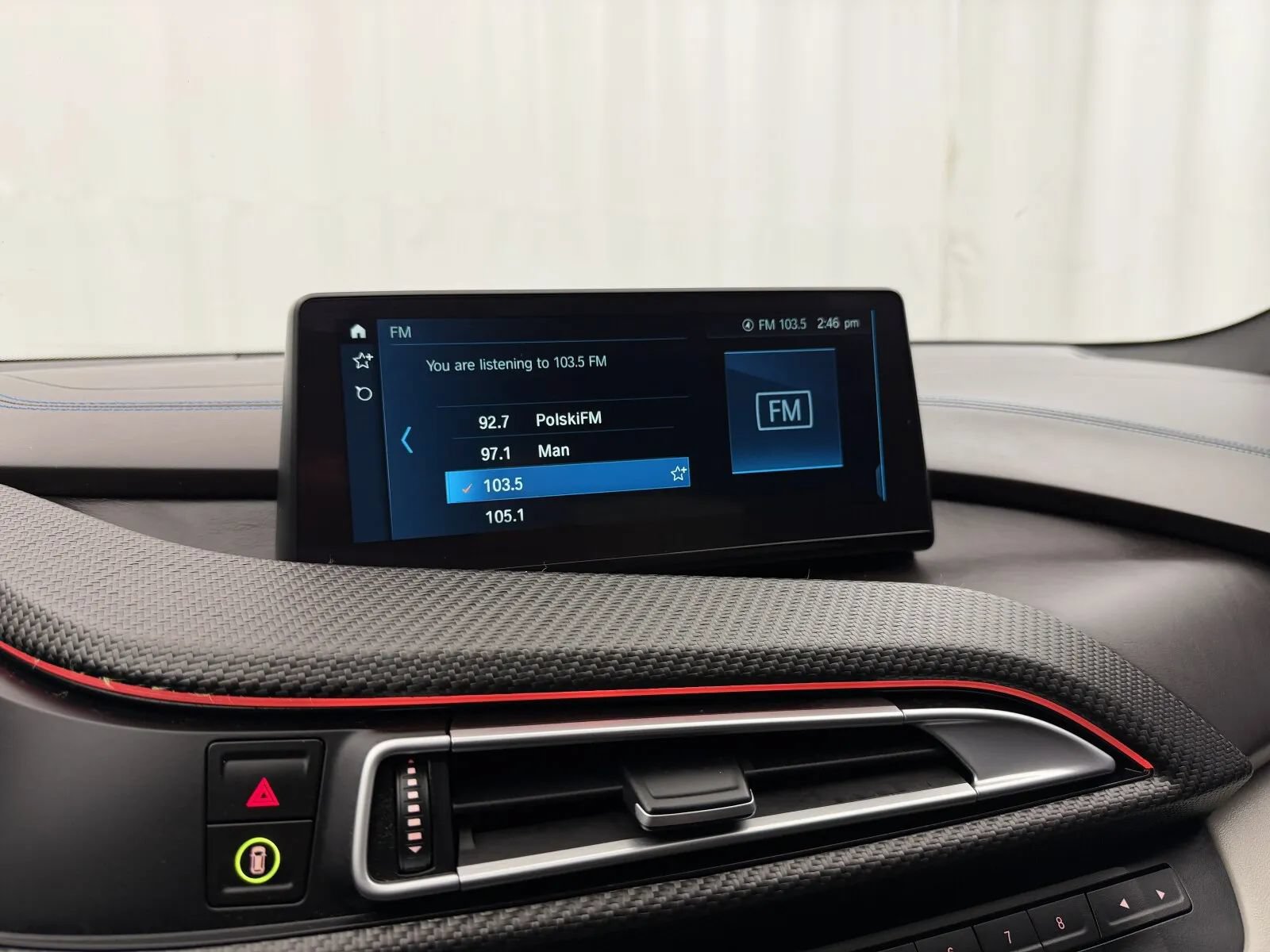Used 2019 BMW i8 Coupe AWD/4WD image 22