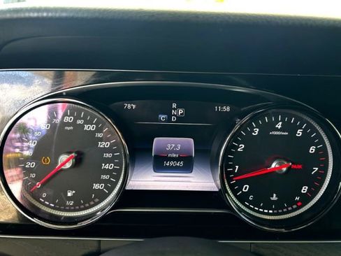 Used 2017 Mercedes-Benz E 300 image 18