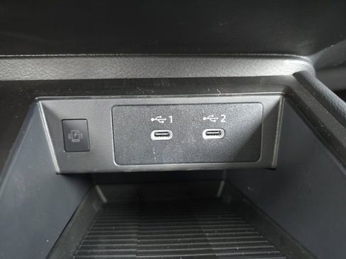 New 2026 Nissan Kicks SR FWD image 6