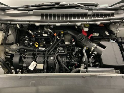 Used 2020 Ford Edge Titanium image 23