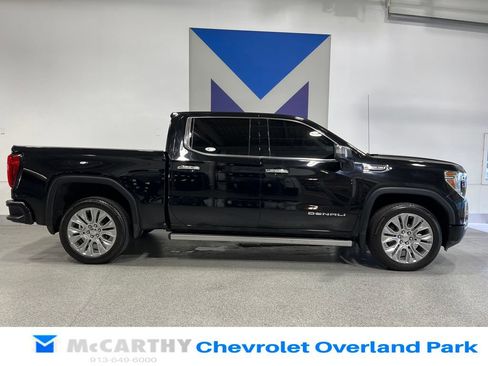 Used 2022 GMC Sierra 1500 Denali w/ Denali Premium Package AWD/4WD image 4