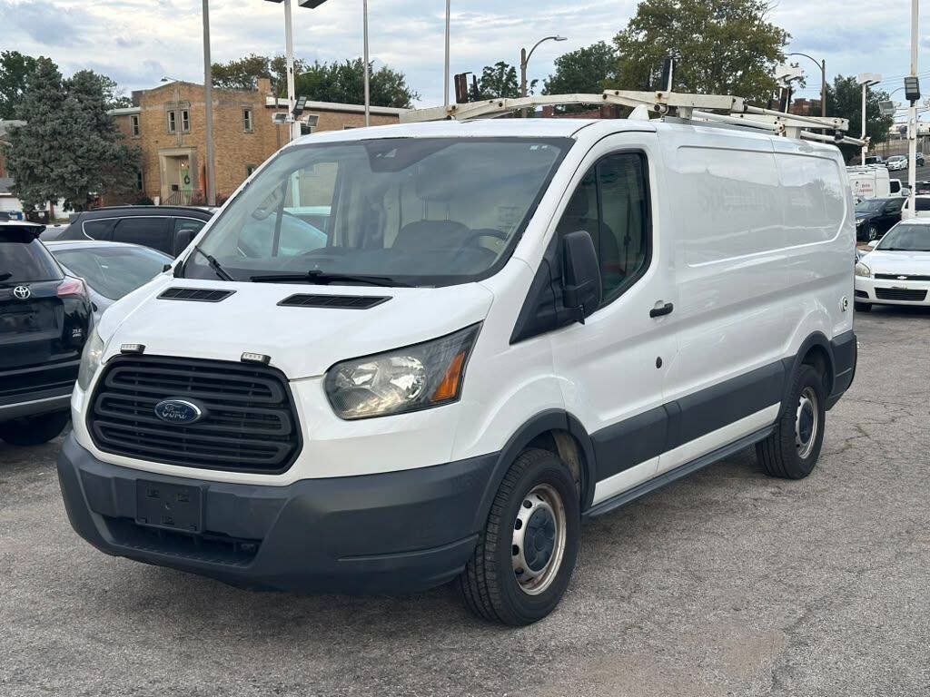 Used 2015 Ford Transit 150 130 Low Roof RWD image 3