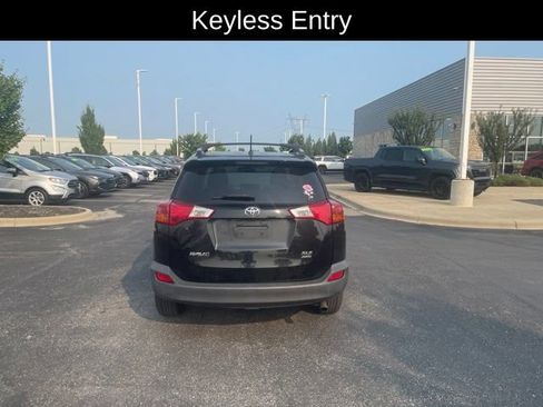 Used 2013 Toyota RAV4 XLE AWD/4WD image 4