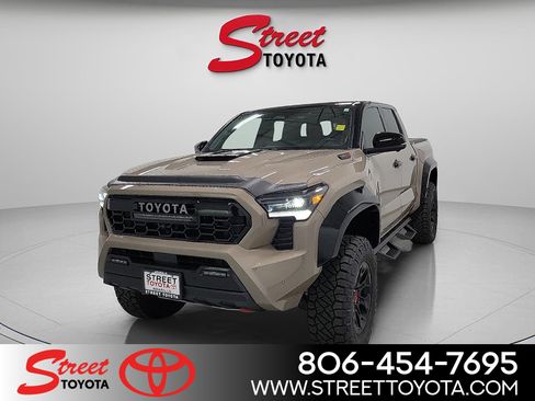 Used 2025 Toyota Tacoma 4x4 Double Cab Hybrid image 1