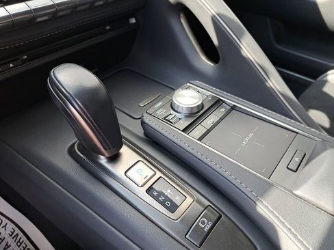 Used 2021 Lexus LC 500 Coupe w/ Sport Package image 25