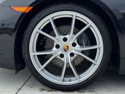 New 2025 Porsche 718 Cayman image 11