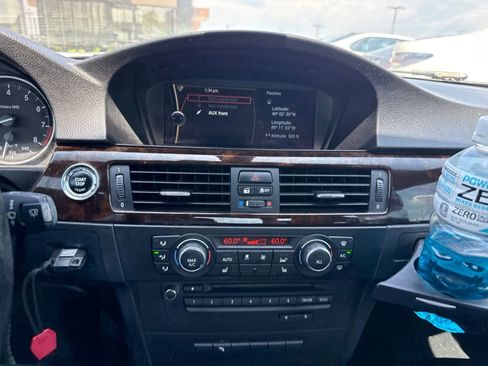 Used 2013 BMW 328i Convertible RWD image 7