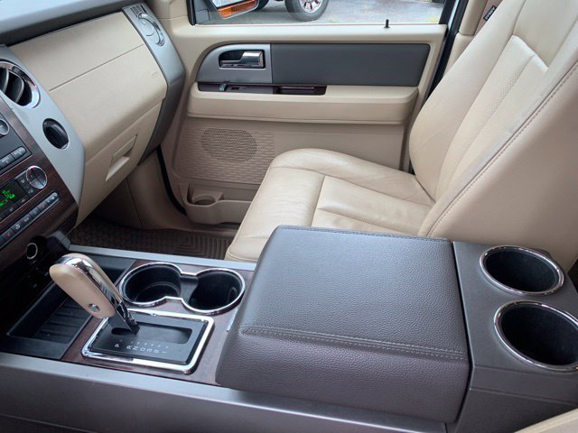 Used 2014 Ford Expedition EL XLT w/ Equipment Group 202A AWD/4WD image 35