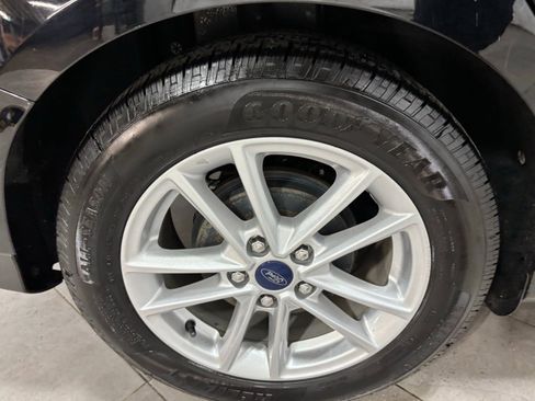 Used 2016 Ford Focus SE w/ Interior Protection Package image 10