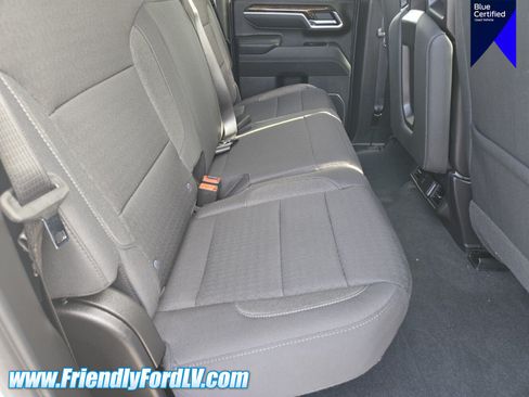 Used 2026 GMC Sierra 2500 SLE w/ SLE Value Package; AWD/4WD image 18
