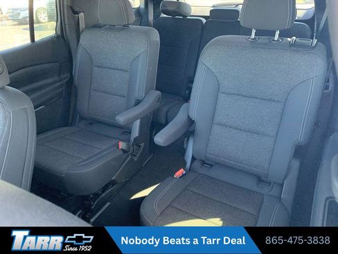 Used 2026 Chevrolet Traverse LT w/ Driver Confidence Package FWD image 24
