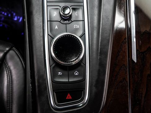 Used 2022 Cadillac Escalade ESV Sport Platinum w/ LPO, ONYX Package image 22